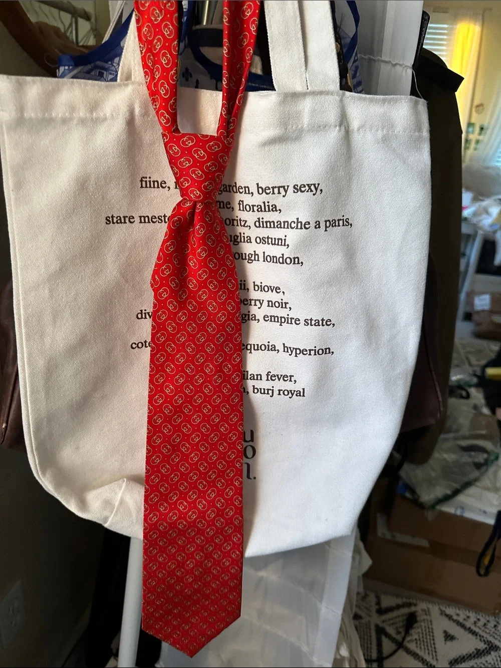 Designer Gucci Red Silk Tie with Subtle Logo Medallions